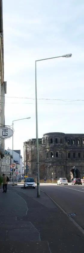 Hotel Porta Nigra, Hotel in Trier