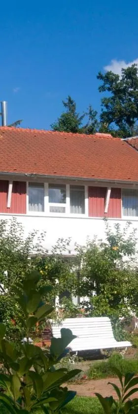 Hotel Haus Linden, Hotel in Prerow