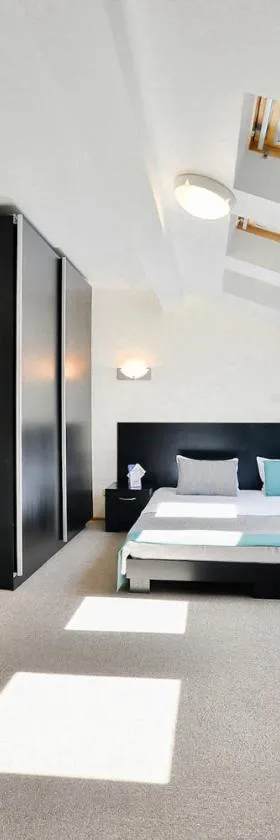 Hotel Vantis Riverside, Hotel in Riga