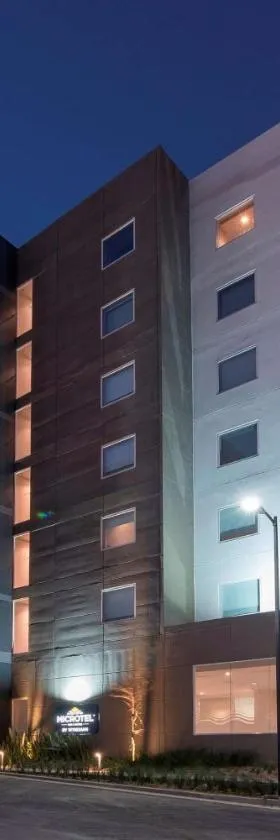 Microtel Inn & Suites by Wyndham San Luis Potosi, Hotel in San Luis Potosí