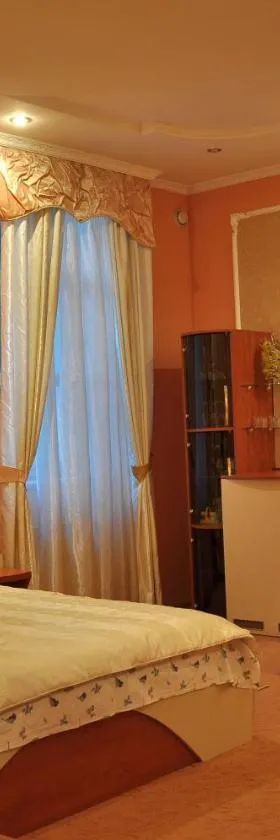 Focus Hotel, Hotel in Chust