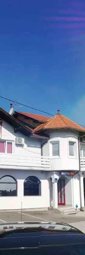 Prenoćište SAMIR, Hotel in Gradačac