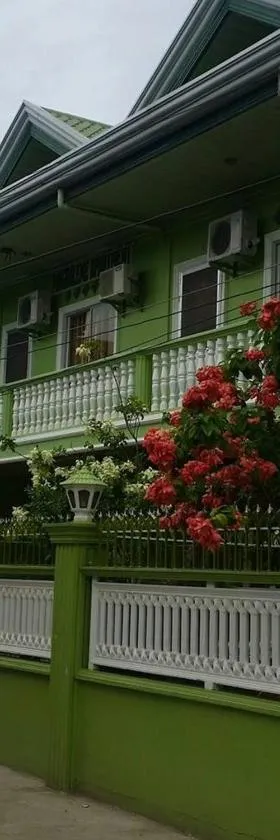 Magdalene Apartment, Hotel in Balamban