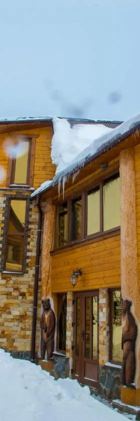 Synevyrskyj Chardash, Hotel in Synewyr