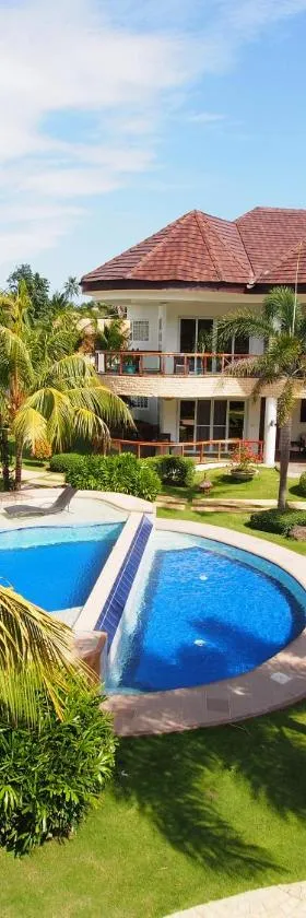 Vida Homes Condo Resort, Hotel in Dauin