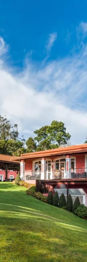 Enotel Santo da Serra, Hotel in Santo da Serra