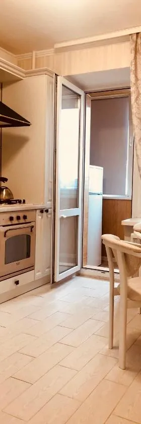 Classic Apartment, Hotel in Boryspil