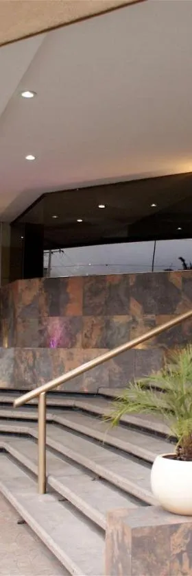 Best Western PLUS Plaza Florida & Tower, Hotel in Irapuato