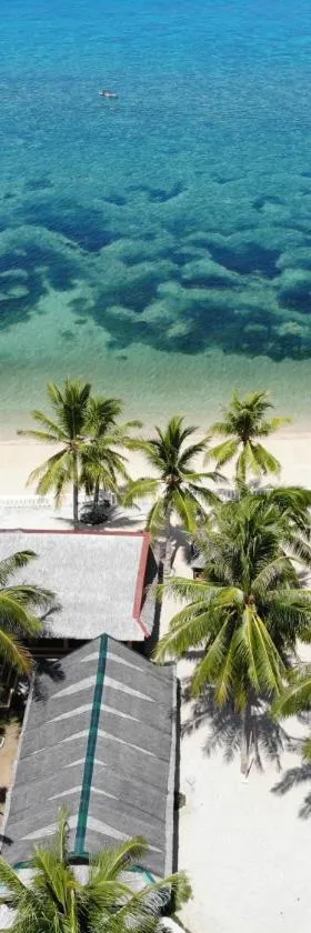 Lanas Beach Resort Carabao Island, Hotel in San Jose