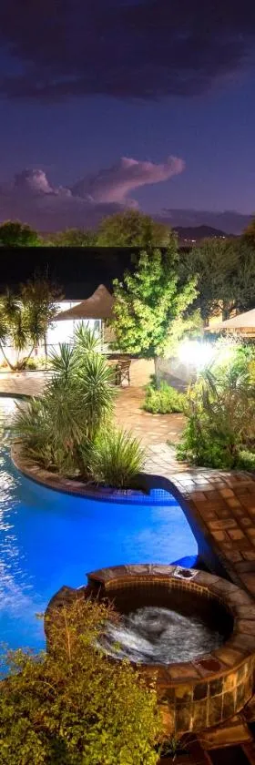 Arebbusch Travel Lodge, Hotel in Windhoek