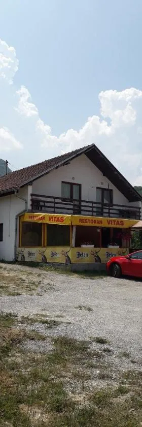 Prenoćište Vitas, Hotel in Miljevina