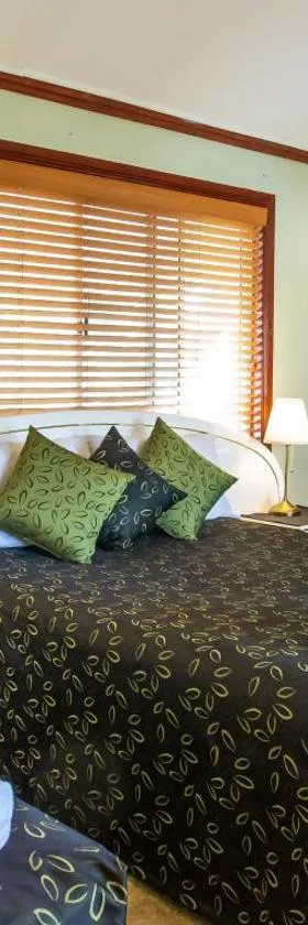 Ainslie Manor Bed and Breakfast, Hotel in Redcliffe
