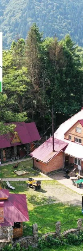 Agio Hotel, Hotel in Kolotschawa