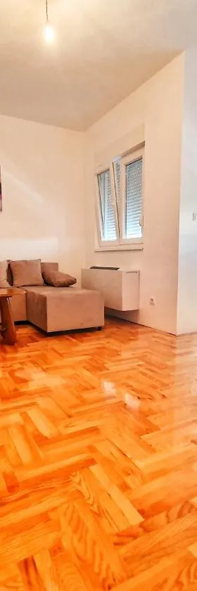Apartman 44, Hotel in Bijeljina