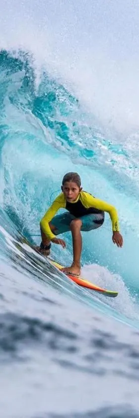 Molar Wave, Hotel in Himmafushi