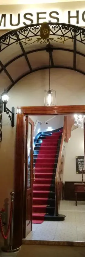 9 Muses Hotel, Hotel in Larnaka