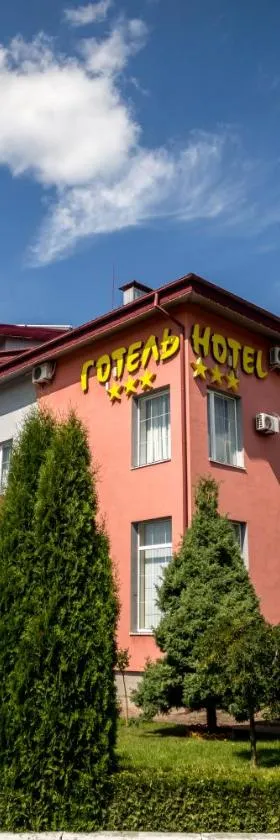 Dalos, Hotel in Sarny