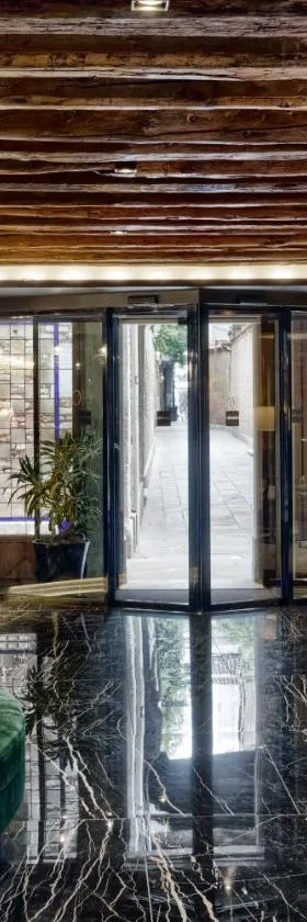 Hotel Bisanzio, Hotel in Venedig