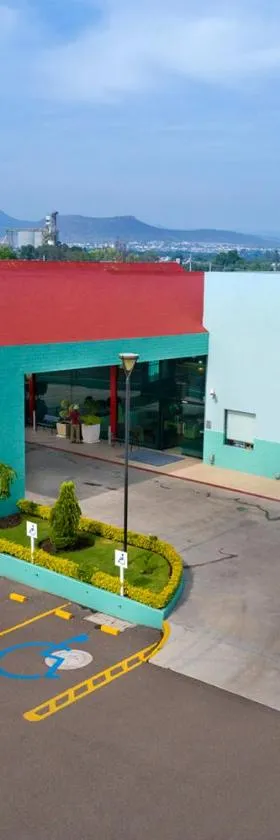 Excellence Express & Suites, Hotel in San Juan del Río