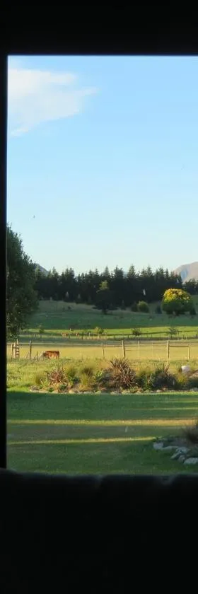 Quiet studio in Paradise, Hotel in Wanaka