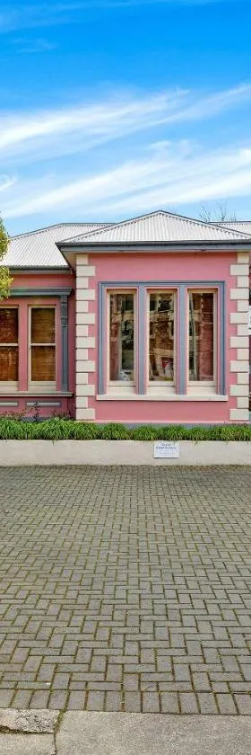 The Classic Villa, Hotel in Christchurch