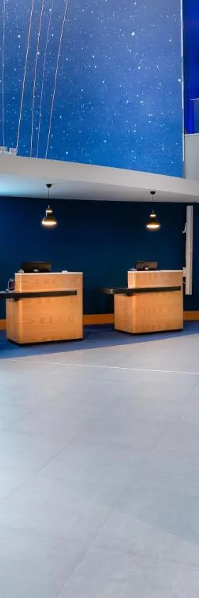 Holiday Inn Express - London Heathrow T4 by IHG, Hotel in Hillingdon
