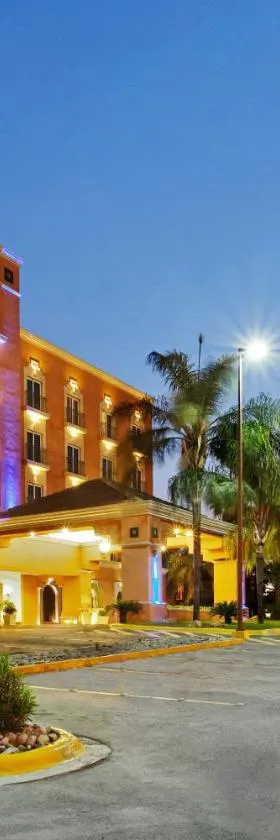 Holiday Inn Express Monterrey Galerias-San Jeronimo by IHG, Hotel in Monterrey