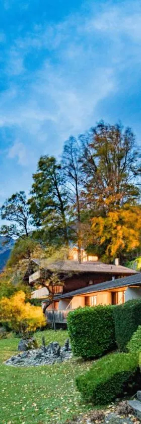 Hotel Lindenhof by Crossworld AG, Hotel in Brienz