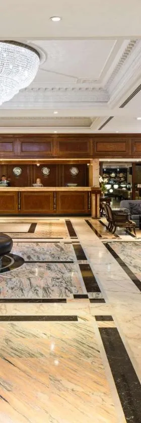 Radisson Blu Hotel, London Heathrow, Hotel in Hillingdon