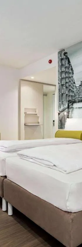 Super 8 by Wyndham Hamburg Mitte, Hotel in Hamburg