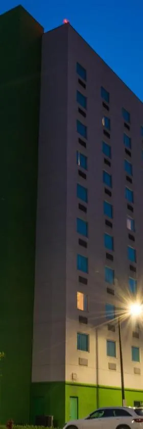 Holiday Inn Express Saltillo Zona Aeropuerto by IHG, Hotel in Saltillo