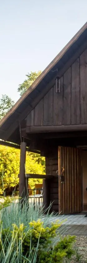 Naktsmājas APĒ, Hotel in Ape