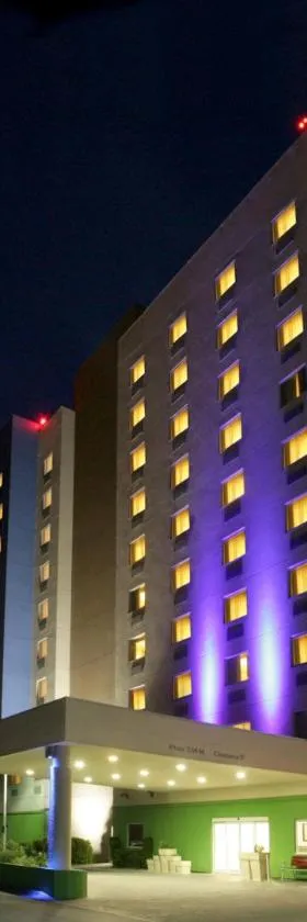 Holiday Inn Express & Suites Monterrey Aeropuerto by IHG, Hotel in Monterrey