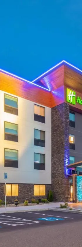Holiday Inn Express & Suites - Camas by IHG, Hotel in Camas