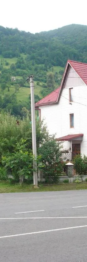 Тушер, Hotel in Rachiw