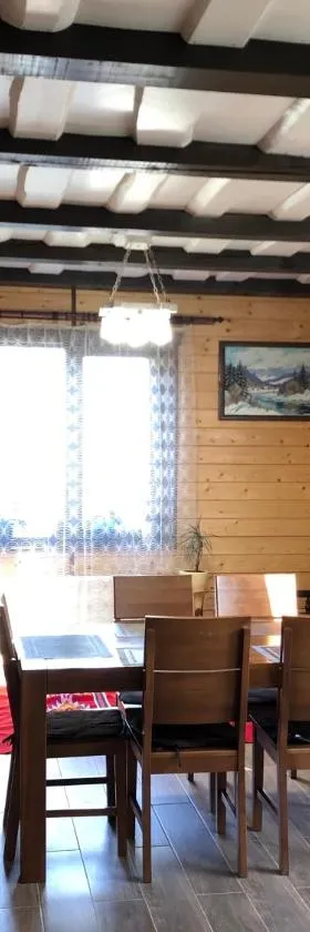 Вербовий двір - Willow Yard, Hotel in Schdenijewo