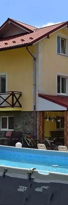 Karpatskyi Maetok, Hotel in Slawske