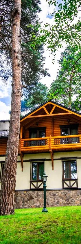 Явір Резорт, Hotel in Starychi