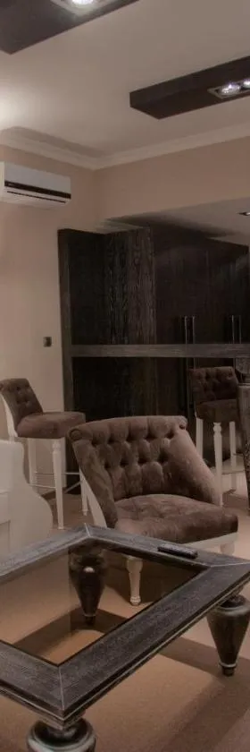 Orly Park-Hotel, Hotel in Kiew