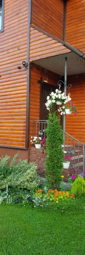 U Tetyany, Hotel in Slawske