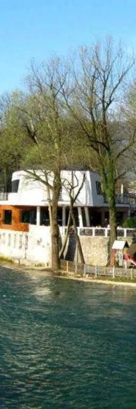 Hotel Paviljon, Hotel in Bihać