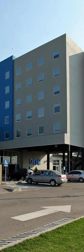 One Cuautitlan, Hotel in Cuautitlán