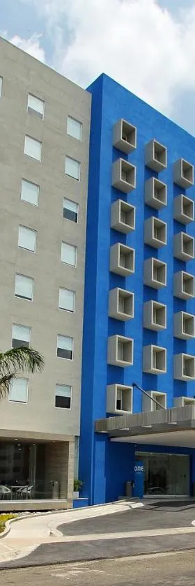One Villahermosa 2000, Hotel in Villahermosa