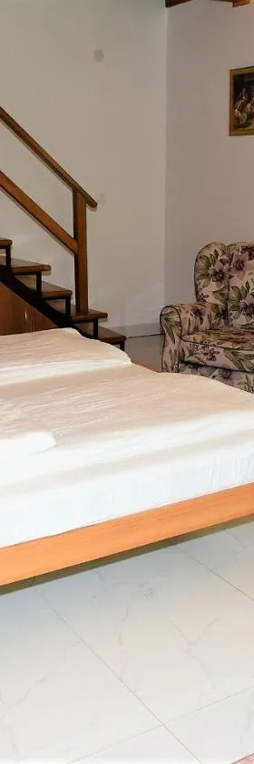 Vila "Maglić", Hotel in Tjentište
