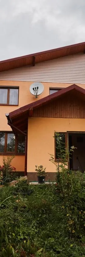 Захід сонця, Hotel in Slawske