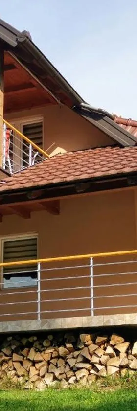 Vikendica Pored Drine, Hotel in Crvica