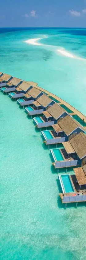 Kuramathi Maldives, Hotel in Rasdu