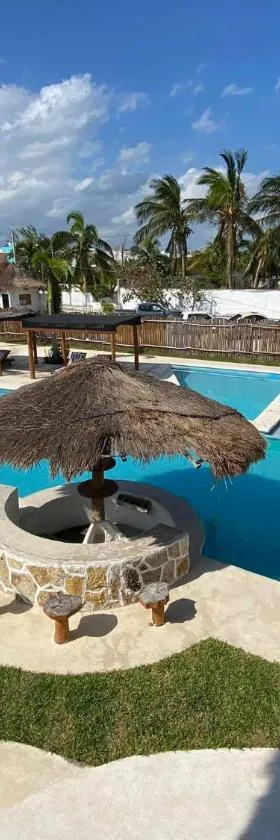 HOTEL & BEACH CLUB OJO DE AGUA, Hotel in Puerto Morelos