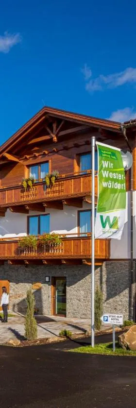 Steig-Alm Hotel Superior, hotel em Bad Marienberg