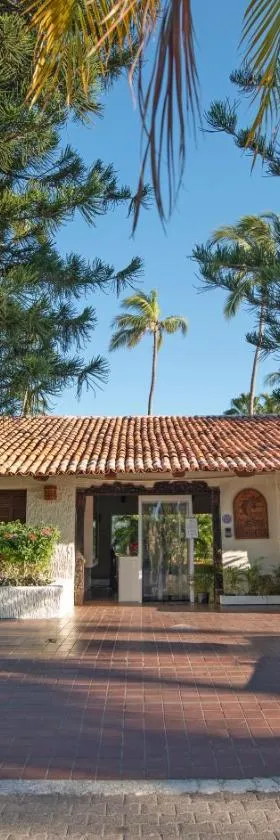 Cabo Blanco Hotel and Marina, Hotel in Barra de Navidad